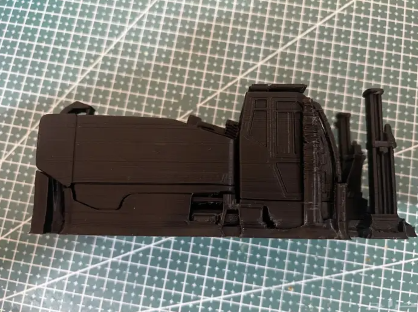 Designing and 3D printing models of trucks and heavy equipment - Image 2